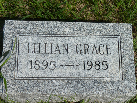 Adams Lillian