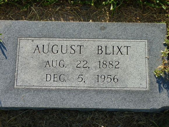 Blixt August