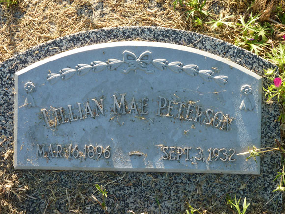 Peterson Lillian