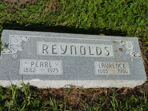Reynolds Pearl Laurence