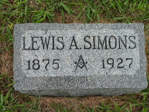 Simons Lewis