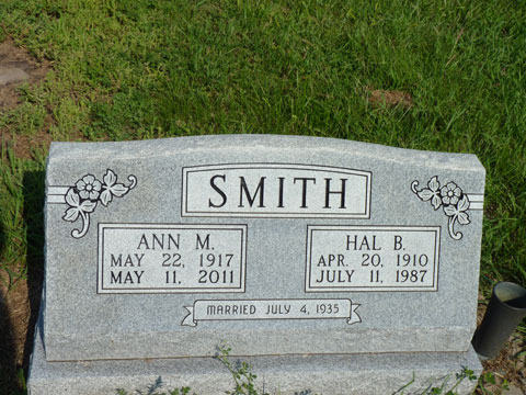 Smith Ann Hal