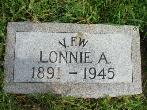 Smith Lonnie