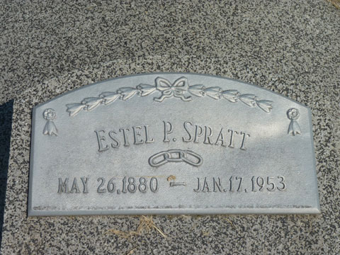Spratt Estel