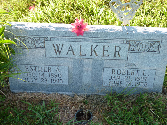 Walker Esther Robert